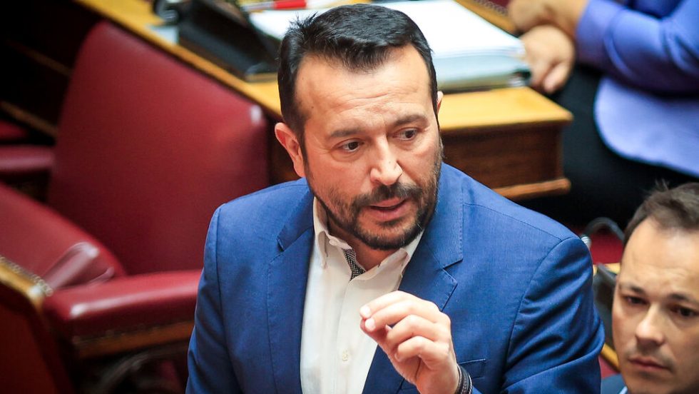 nikos papas